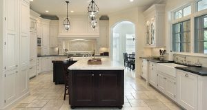 Luxury-Kitchen-With-White-Cabi