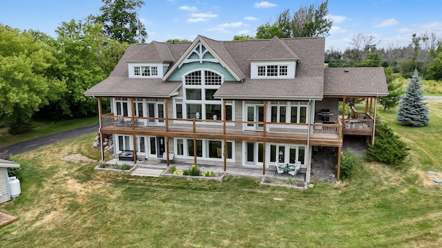 Shannon McCaffrey sold property in Ontario, recognized as a top-performing real estate agent